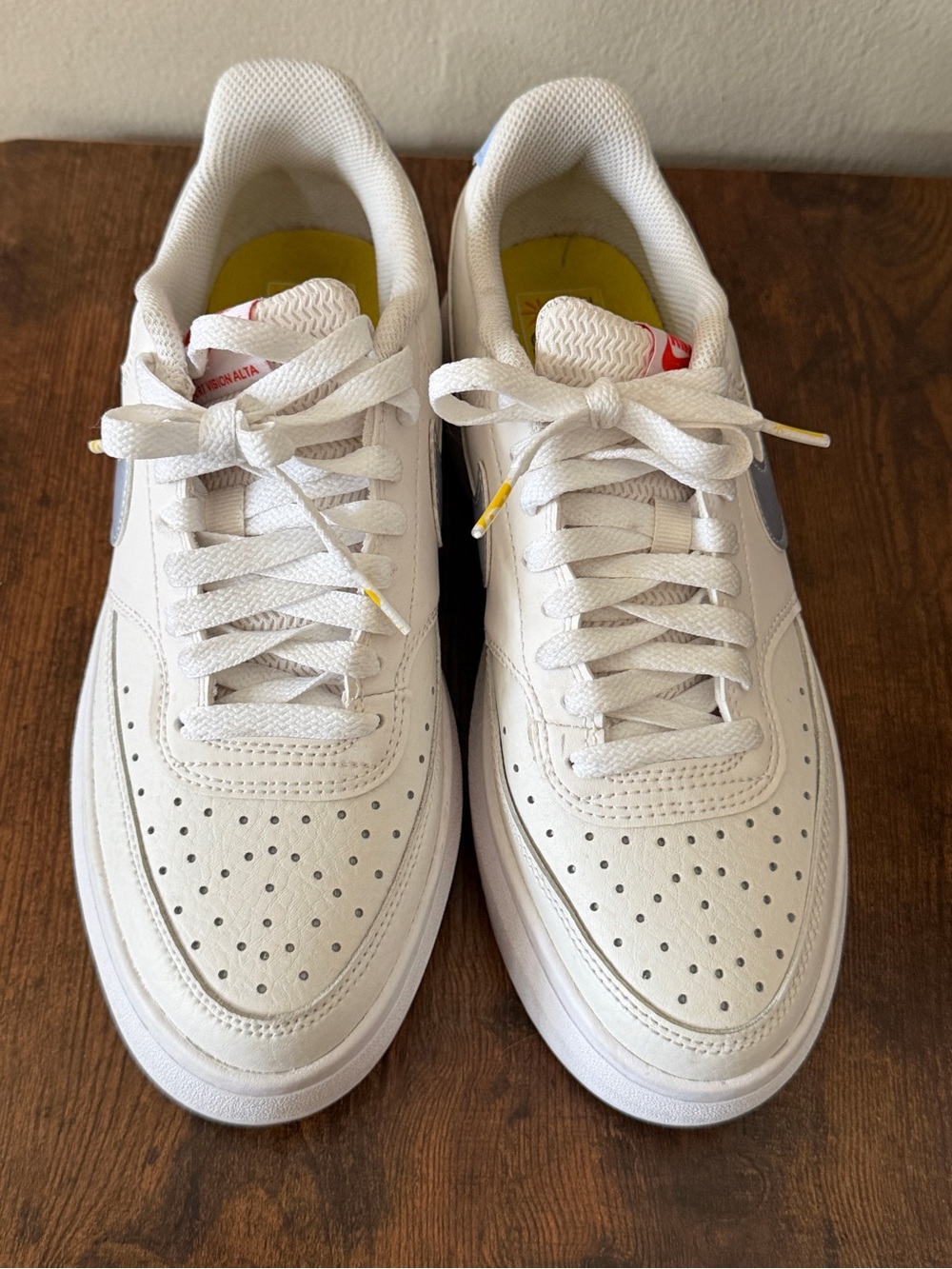 Nike White Court Vision Alta Athletic Sneaker Interior Label Size 9 - Picture 7 of 8
